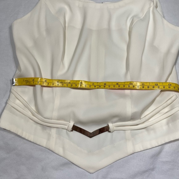 NINA FERRE sleeveless top,size7 see measurement! Cream - Picture 11 of 13